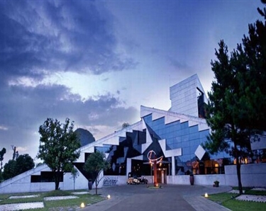 南寧廚房設備推薦案例-桂林愚自樂園現代藝術酒店